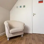 Hostel Lakeland House