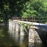 Lakeland House Hostel Cong