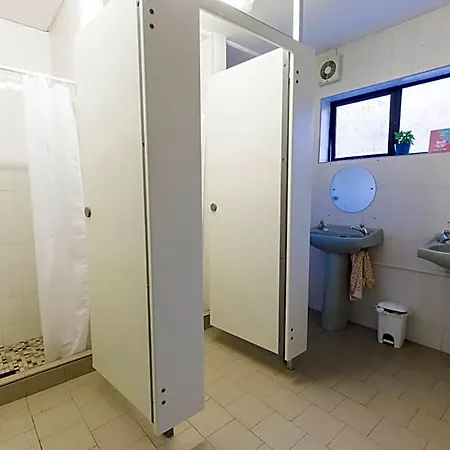 Hostel Lakeland House *