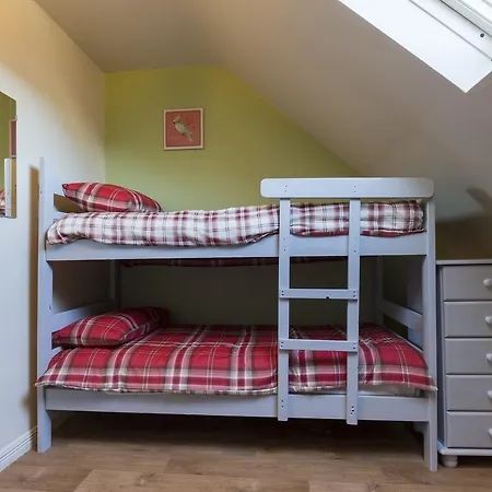 Lakeland House Hostel Cong